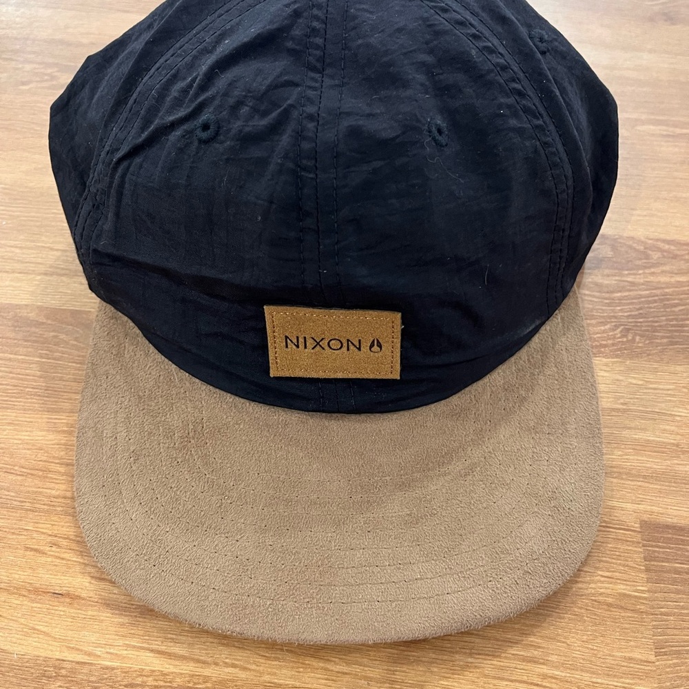 Nixon Two-Tone Black and Tan Hat